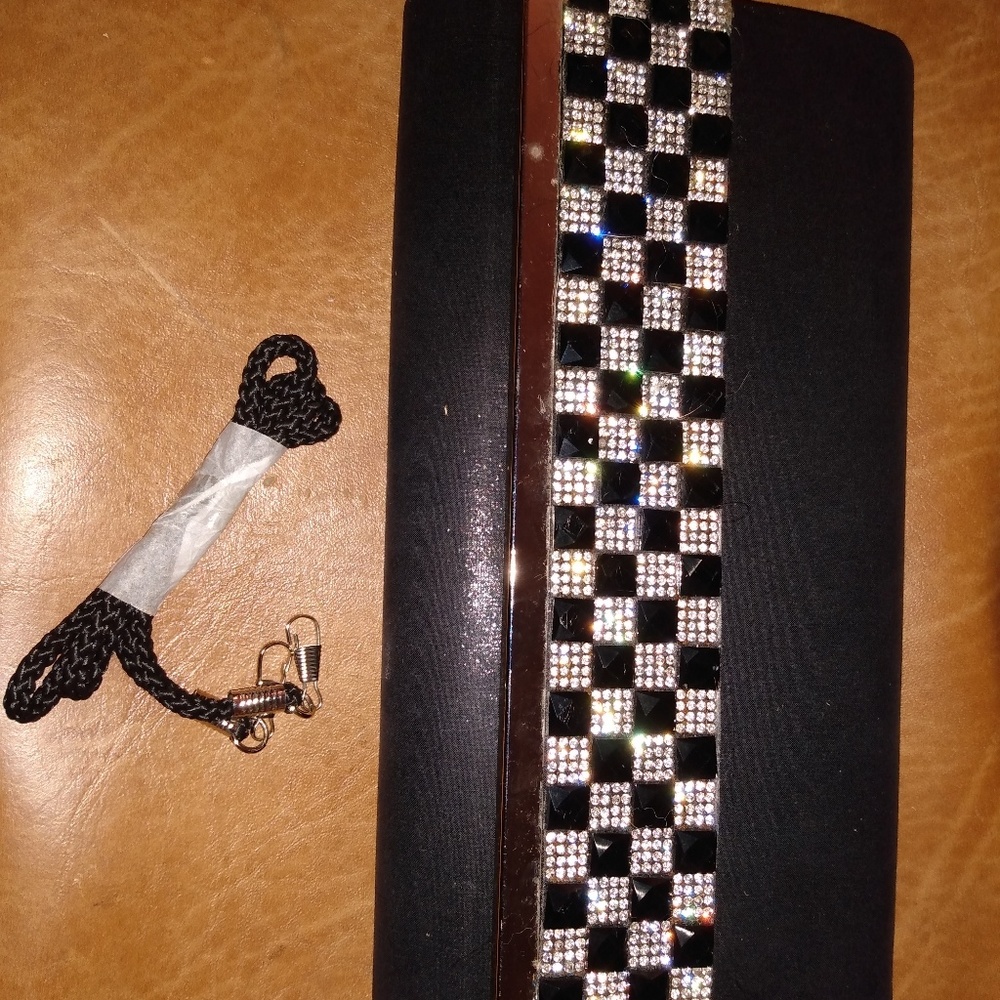Black crystal checker board clutch